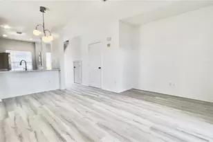 10946 Savannah Wood Dr, Orlando, FL 32832 - Photo 16