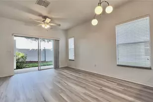 10946 Savannah Wood Dr, Orlando, FL 32832 - Photo 14