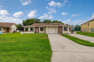 658 Royalty Ct, Kissimmee, FL 34758 - Photo 2