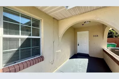 658 Royalty Court, Kissimmee, FL 34758 - Photo 6
