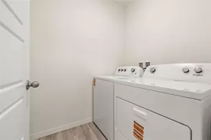 1078 Clay Blvd, Tavares, FL 32778 - Photo 18