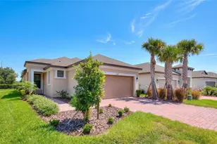 1369 Lombardi Ct, Poinciana, FL 34759 - Photo 1