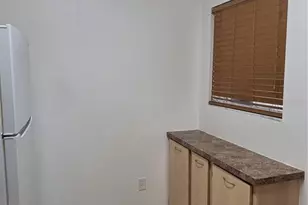 495 Las Cortes Ln, Orlando, FL 32824 - Photo 4
