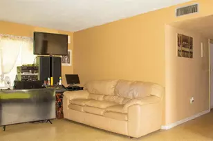 4835 Kathy Jo Terrace, Orlando, FL 32808 - Photo 6