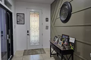 2732 E Lake Pointe Dr, Kissimmee, FL 34744 - Photo 6