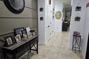 2732 E Lake Pointe Dr, Kissimmee, FL 34744 - Photo 8