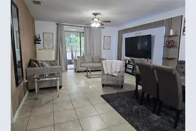 2732 E Lake Pointe Drive, Kissimmee, FL 34744 - Photo 2
