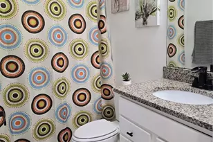 2732 E Lake Pointe Dr, Kissimmee, FL 34744 - Photo 36