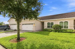 2260 Painter Ln, Kissimmee, FL 34741 - Photo 4