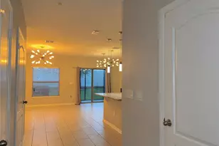 1031 Flowing Tide Dr, Orlando, FL 32828 - Photo 2