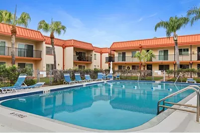 10365 Paradise Boulevard #21, Treasure Island, FL 33706 - Photo 14