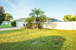 2001 Magnolia Dr, Clearwater, FL 33764 - Photo 30