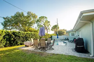 2001 Magnolia Dr, Clearwater, FL 33764 - Photo 26