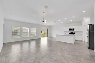 243 Hayley St, Winter Haven, FL 33884 - Photo 2