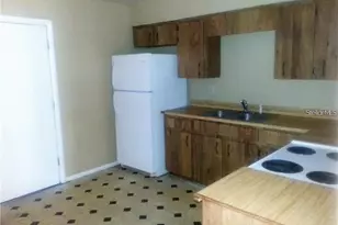 1102 Southern Ave, Lakeland, FL 33815 - Photo 2