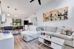 415 S Lancelot Ave, Orlando, FL 32835 - Photo 4