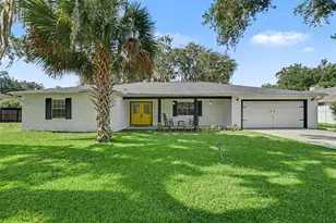 1592 Skyline Dr, Kissimmee, FL 34744 - Photo 1