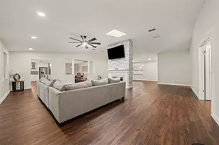 1592 Skyline Dr, Kissimmee, FL 34744 - Photo 6
