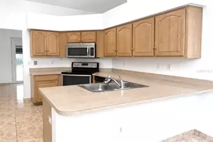 1901 Ashley Oaks Ct, Saint Cloud, FL 34771 - Photo 8