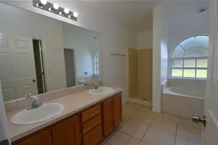 622 Caribou Ct, Poinciana, FL 34759 - Photo 10