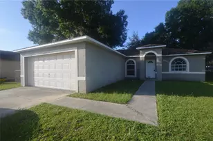 622 Caribou Ct, Poinciana, FL 34759 - Photo 1