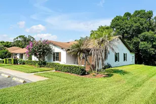 3712 Bay Ct, Saint Cloud, FL 34769 - Photo 2