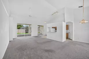 3832 Blackberry Cir, Saint Cloud, FL 34769 - Photo 6