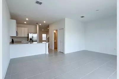 2607 Skyline Loop, Kissimmee, FL 34758 - Photo 14