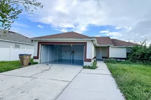 10 York Ct, Kissimmee, FL 34758 - Photo 2
