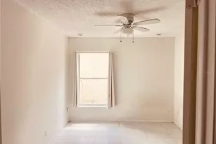 2144 Crosshair Cir, Orlando, FL 32837 - Photo 20