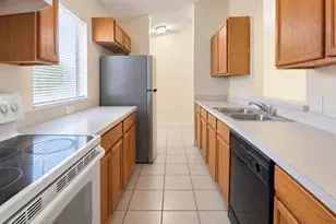 663 Heraldo Ct, Kissimmee, FL 34758 - Photo 2