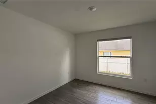 656 Cotulla Dr, Kissimmee, FL 34758 - Photo 12