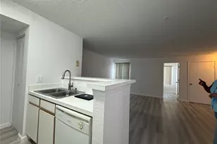 2208 Antigua Pl, Kissimmee, FL 34741 - Photo 18