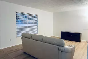 5467 Hansel Ave, Orlando, FL 32809 - Photo 10