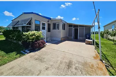 5316 53rd Avenue E #J7, Bradenton, FL 34203 - Photo 2