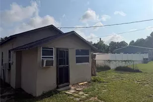 114 W Murphy St, Davenport, FL 33837 - Photo 2