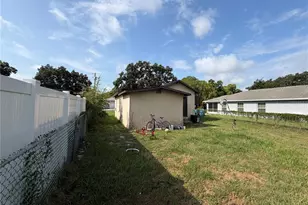 114 W Murphy St, Davenport, FL 33837 - Photo 4