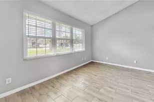 305 Medina Ct, Kissimmee, FL 34758 - Photo 6