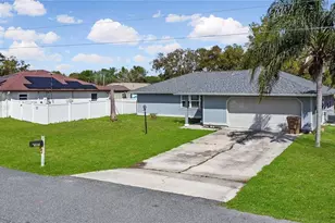 305 Medina Ct, Kissimmee, FL 34758 - Photo 2