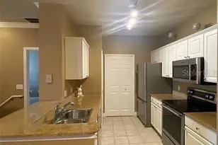 1301 Eastern Pecan Pl, Winter Garden, FL 34787 - Photo 8