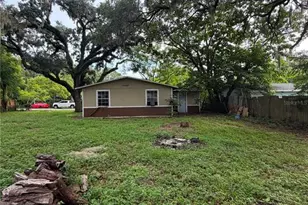 9314 Mango St, New Port Richey, FL 34654 - Photo 22