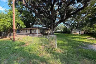 9314 Mango St, New Port Richey, FL 34654 - Photo 2