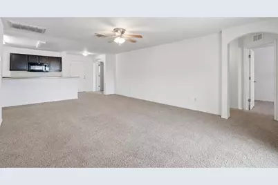 1603 Ellington Drive, Dundee, FL 33838 - Photo 8