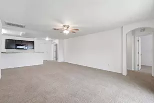 1603 Ellington Dr, Dundee, FL 33838 - Photo 8