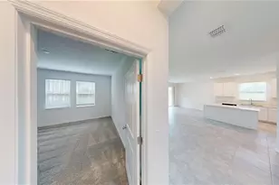 203 Brave Rd, Davenport, FL 33837 - Photo 4