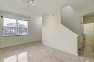 500 Las Fuentes Dr, Kissimmee, FL 34746 - Photo 10