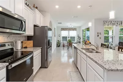 2916 Hooded Crane Cove, Saint Cloud, FL 34773 - Photo 6
