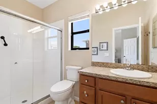 4033 Overture Cir, Bradenton, FL 34209 - Photo 10