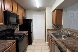4367 Thornbriar Ln, Orlando, FL 32822 - Photo 4