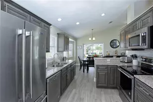 1942 Bermuda Pointe Dr, Haines City, FL 33844 - Photo 14